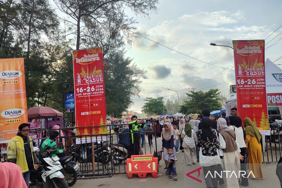 Gubernur Bengkulu Sebut Festival Tabut 2026 Dorong Ekonomi Masyarakat hingga Rp20 Miliar