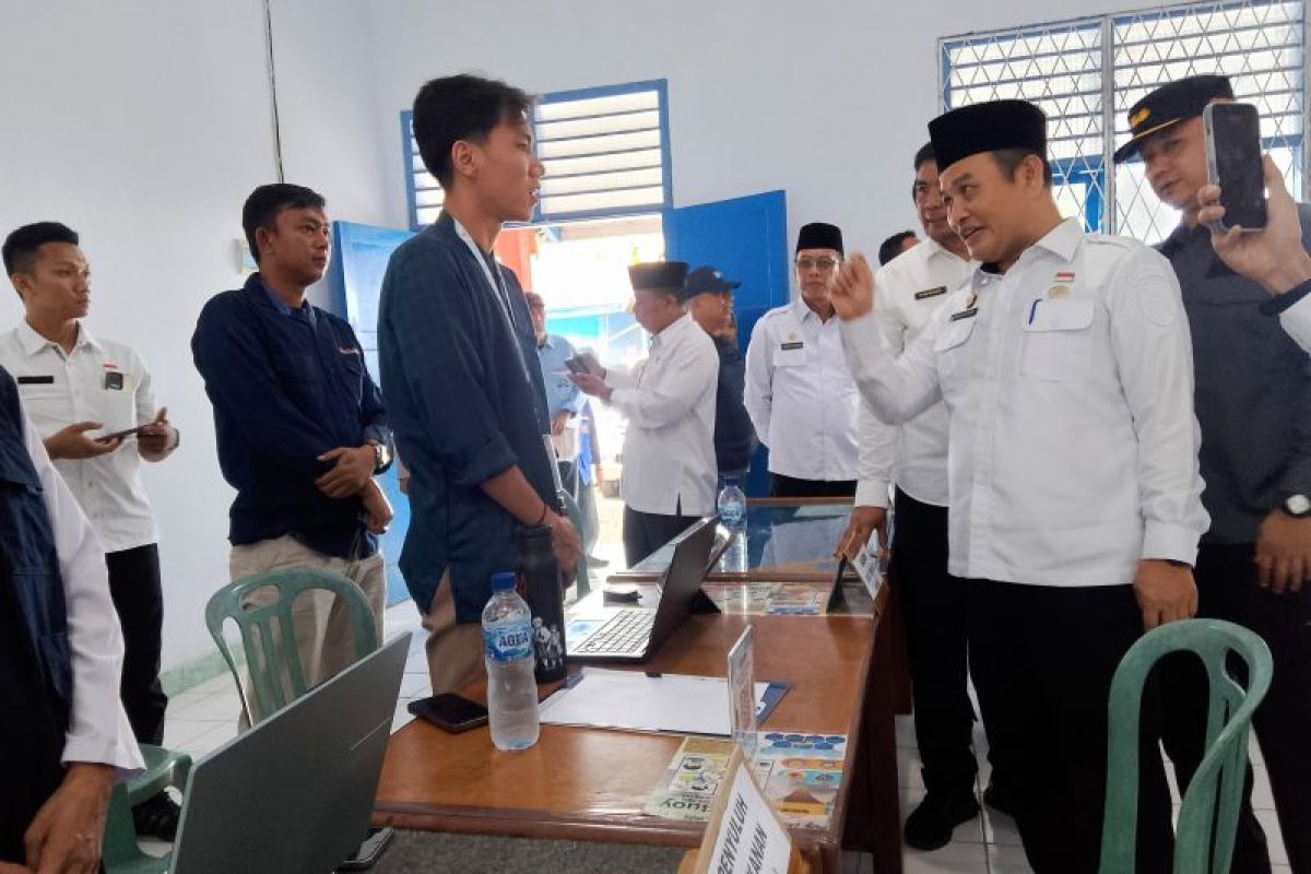 Pemprov Bengkulu Buka Gerai Perizinan Kapal Penangkap Ikan di Pelabuhan Pulau Baai, Nelayan Dapat Layanan Radio hingga BPJS