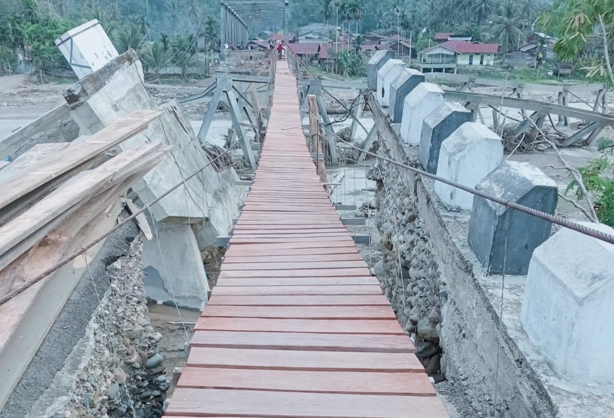 Warga Pining Minta PUPR Aceh Percepat Pembangunan Jembatan Pintu Rime, Akses ke Aceh Timur Putus Total