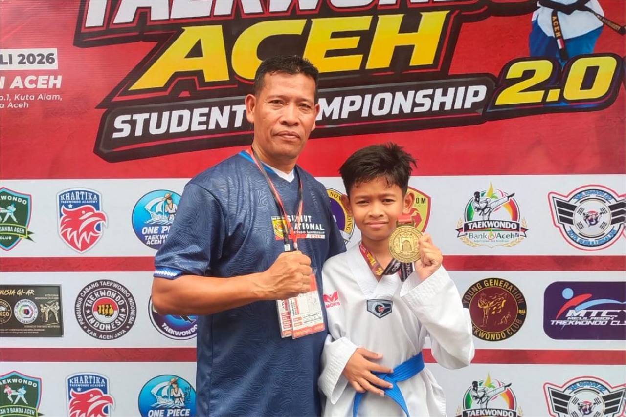 Atlet Taekwondo Aceh Besar Muhammad Mizaj Maheer Kembali Sabet Medali Emas di Aceh Student Championship 2.0