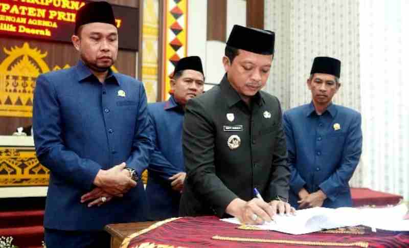 DPRD Pringsewu Setujui Ranperda Pertanggungjawaban APBD 2025, Bupati Apresiasi Opini WTP ke-11 Berturut-turut