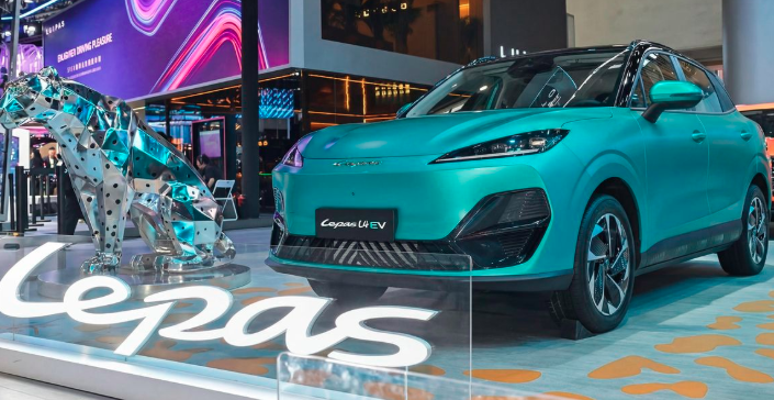 Lepas Indonesia Siapkan SUV Listrik E6 untuk Pasar Dalam Negeri, Target Meluncur di Akhir 2026
