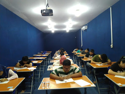 10 Rekomendasi Kursus Bahasa Inggris di Pontianak Terbaik Tahun 2026: Pilih yang Tepat untuk Masa Depanmu