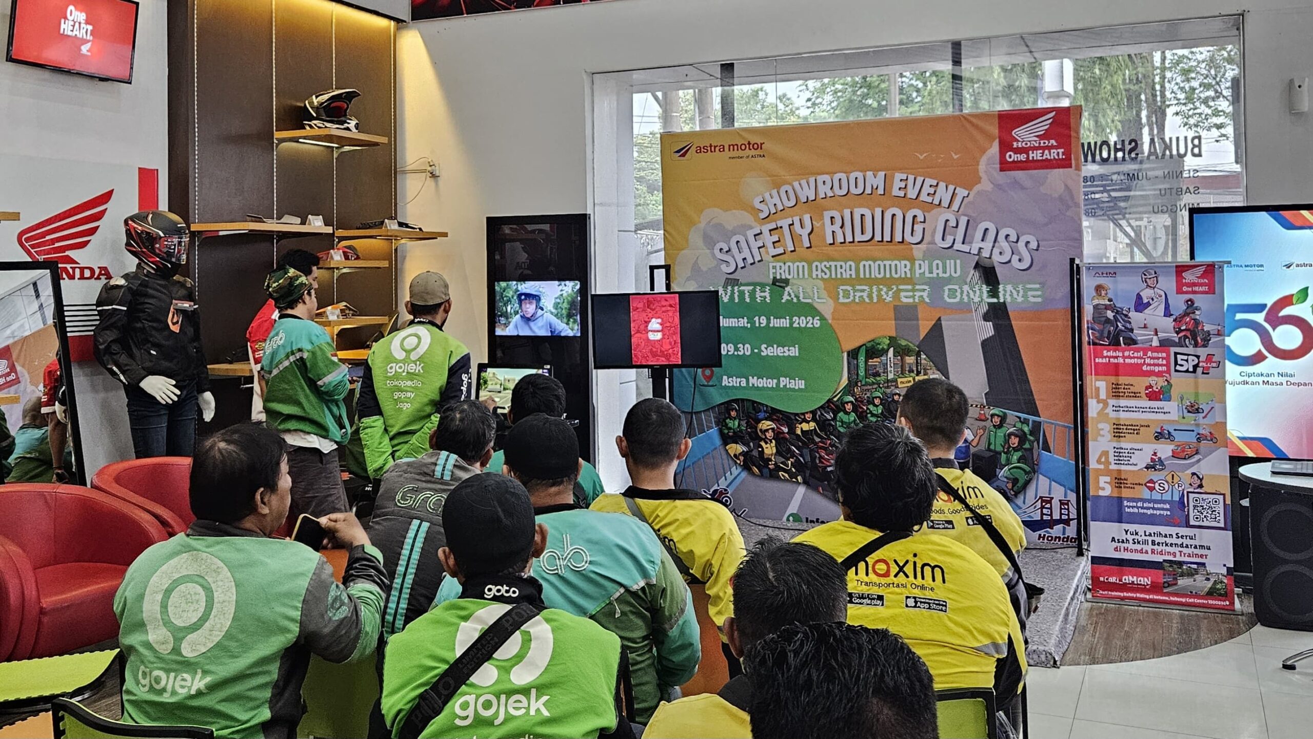 20 Driver Ojol di Palembang Ikuti Safety Riding Class Astra Motor Sumsel, Bekal Keselamatan di Jalan Raya