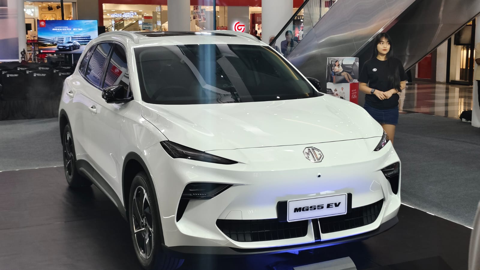MG Motor Luncurkan SUV Listrik MGS5 EV di Batam, Harga Mulai Rp348,9 Juta untuk 1.500 Konsumen Pertama
