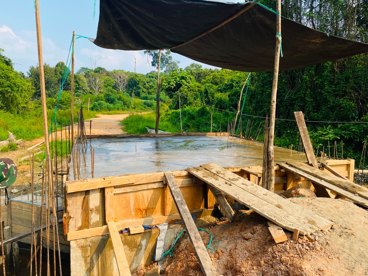 Pembangunan Jembatan Sepala Dalung di Tana Tidung Masuki Tahap Pemasangan Mall, Dandim KTT Targetkan Pengecoran Segera