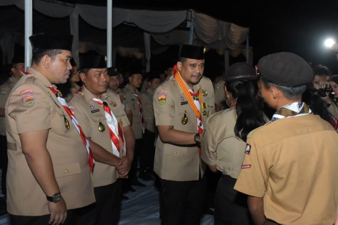 Wabup Deli Serdang Lom Lom Suwondo Bermalam di Tenda Bersama Ribuan Pramuka di Jambore Sumut, Ini Pesannya