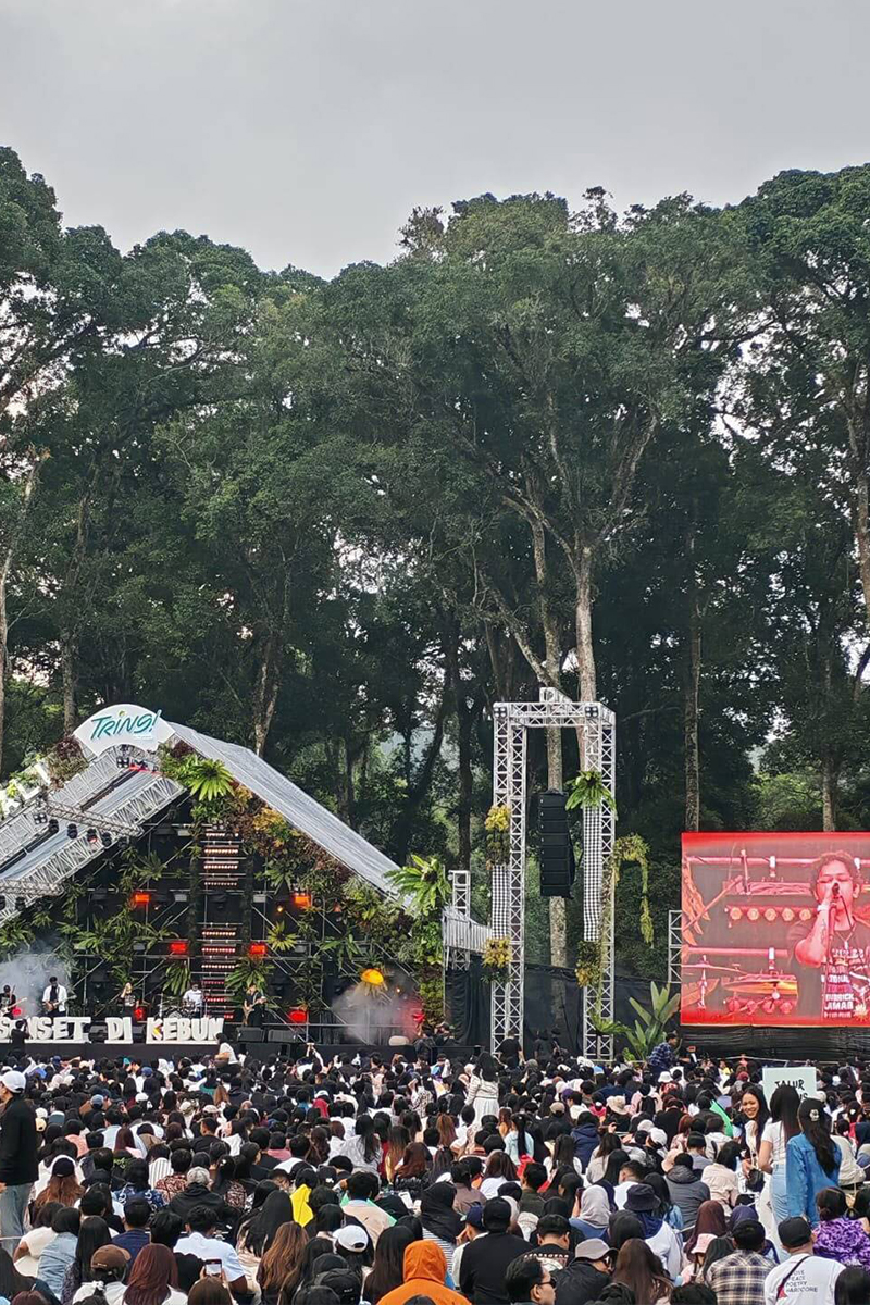 Telkomsel Kerahkan 1 Unit COMBAT dan Buka Booth Promo di Festival Sunset Kebun Raya Bali 2026