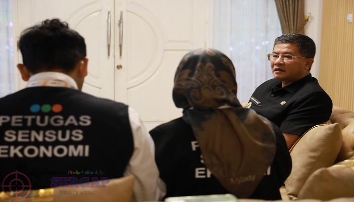 Wagub Jabar Erwan Setiawan Jadi Responden Sensus Ekonomi 2026, BPS Mulai Data Pelaku Usaha di Bandung