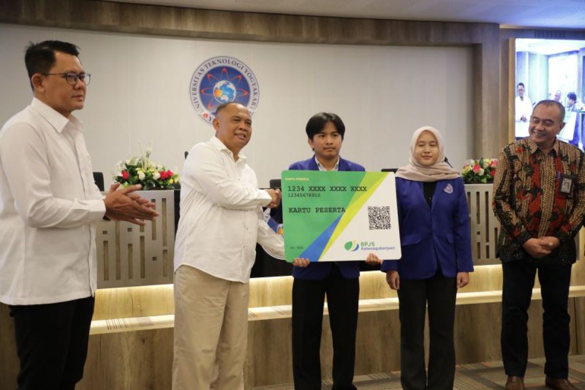 Pemkab Sleman Gandeng BPJS Ketenagakerjaan dan UTY Lindungi Mahasiswa Magang Penerima Beasiswa Sleman Pintar