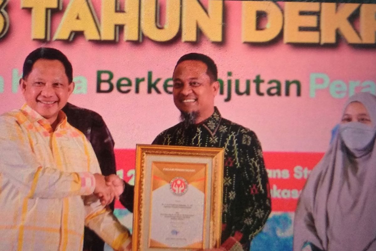 Pemprov Sulsel Raih Apresiasi Mendagri Atas Sukses Gelar Puncak HUT Dekranas ke-46, Ekonomi Daerah Tergerak