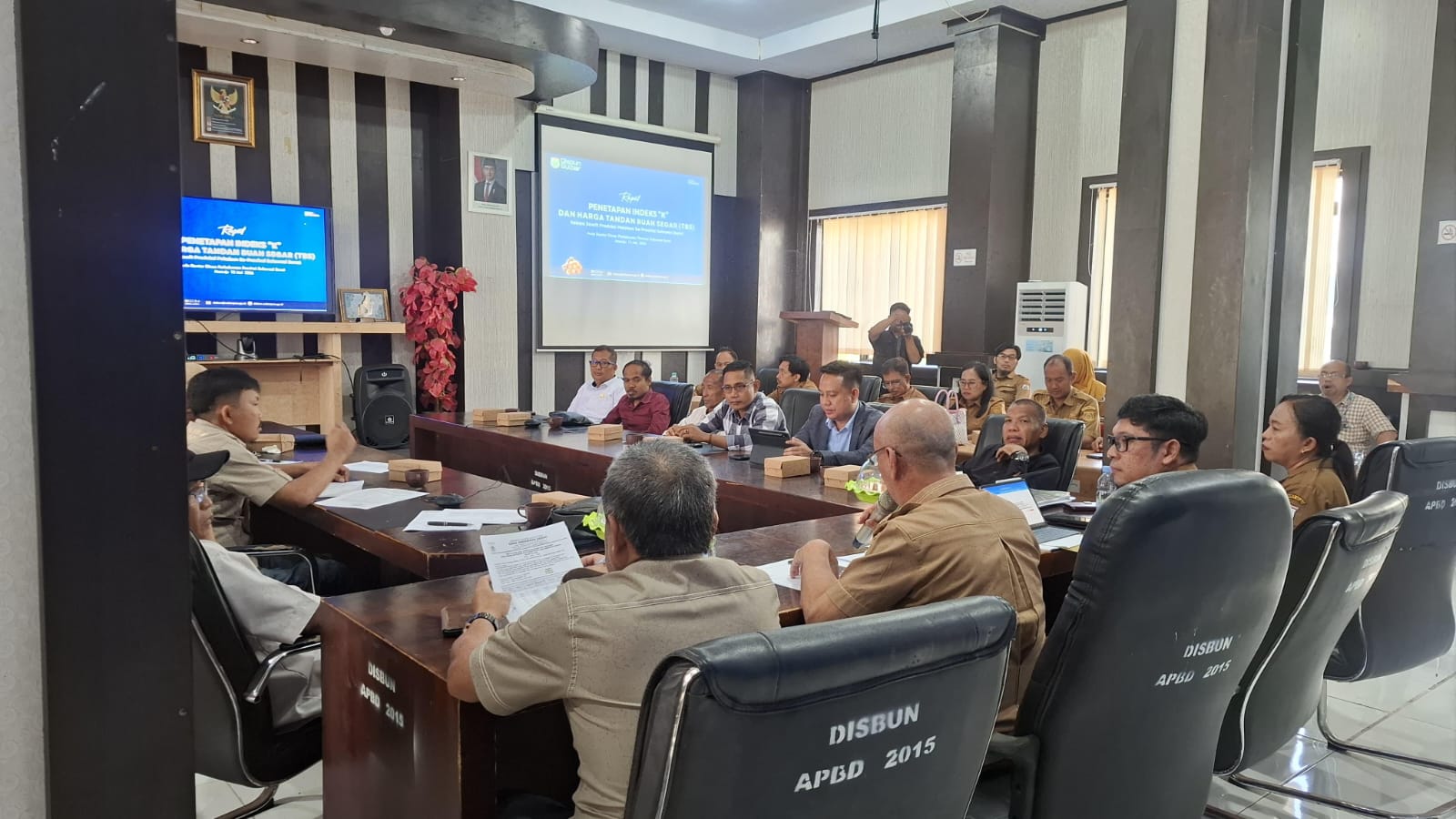 Pemprov Sulbar Sepakati Harga TBS Sawit Berdasarkan Rendemen CPO, Ini Dampaknya bagi Petani Periode Mei 2026