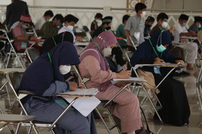 6 Dokumen Wajib Disiapkan untuk Daftar SPMB SMA dan SMK Negeri Jateng 2026, Begini Cara Buat Akun