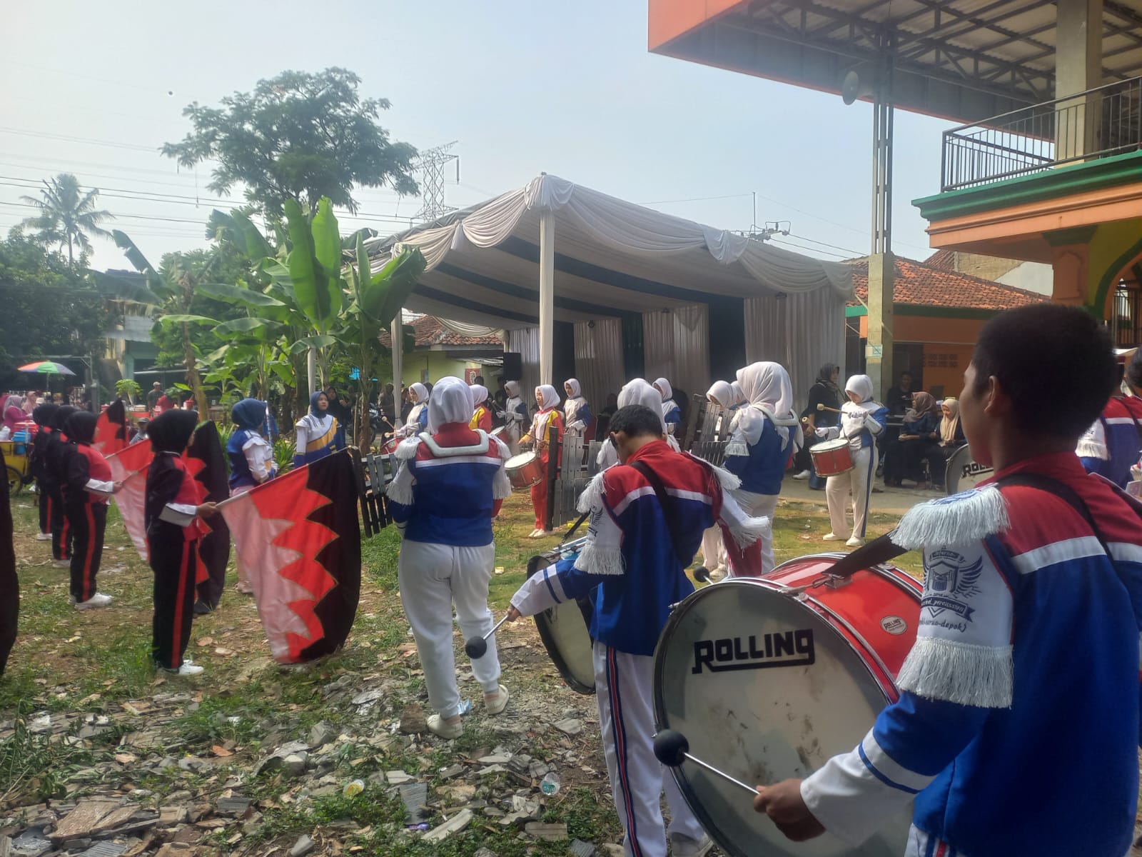 30 Siswa SMK Islamiyah Serua Meriahkan Tahun Baru Islam di Bojongsari; Pelatih Rela Tempuh Rute Serang-Depok Tiap Pekan