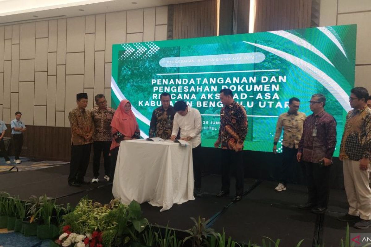 Pemkab Bengkulu Utara dan KKI Warsi Teken Rencana Aksi IAD: Perhutanan Sosial Ditargetkan Jadi Motor Pembangunan Rendah Karbon