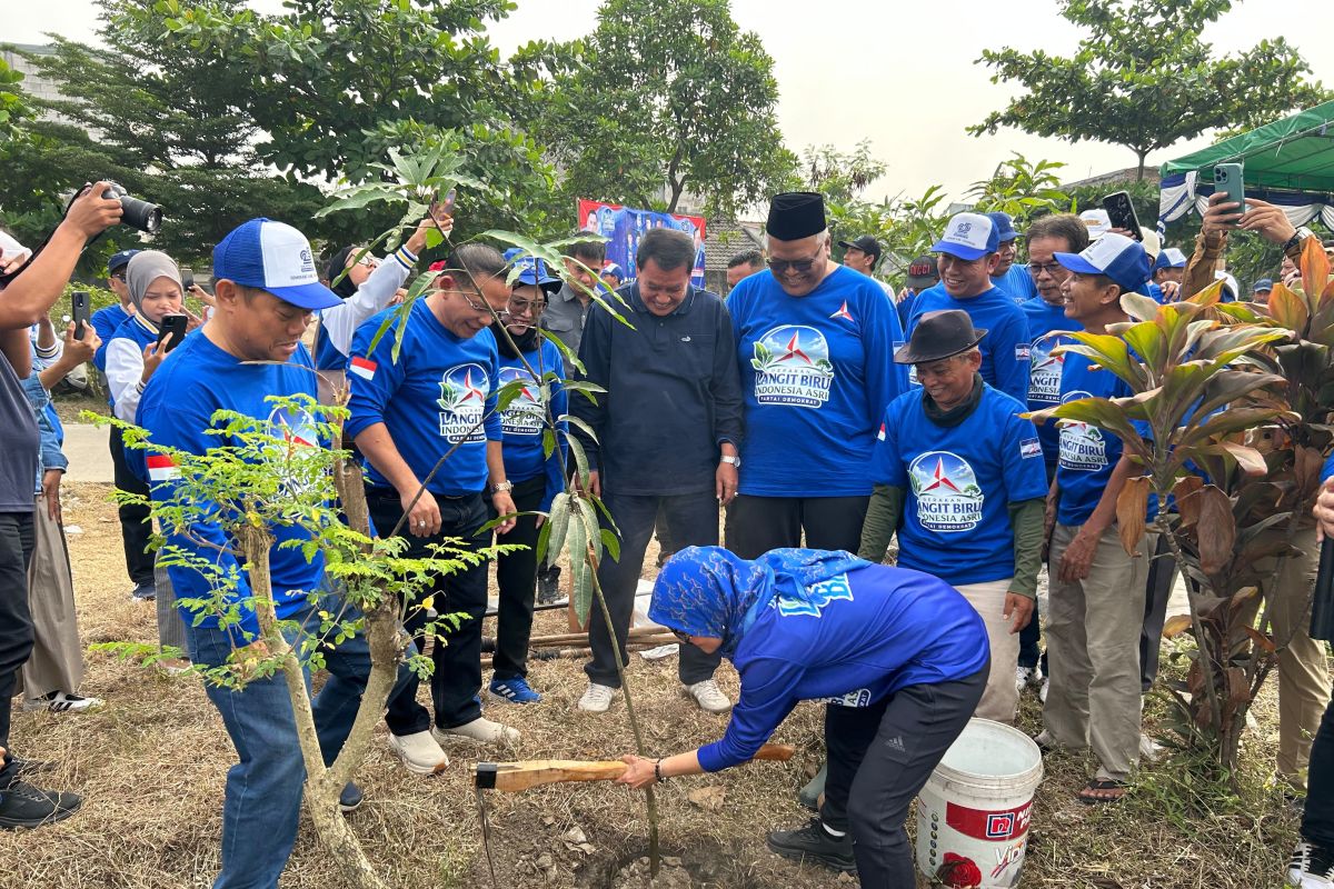 DPC Demokrat Kabupaten Tangerang Bersihkan Kali Sepanjang 2 Kilometer, Wujudkan Program Indonesia Asri