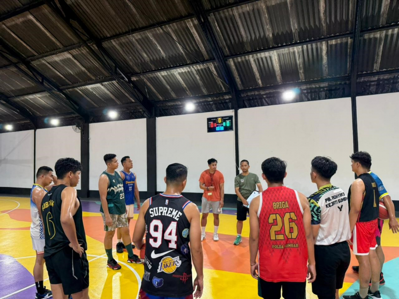 Dua Dosen FIK UNP Pimpin Seleksi dan TC Tim Basket Polda Sumbar, Target Tampil di Kapolri Cup 2026 BSD Tangerang
