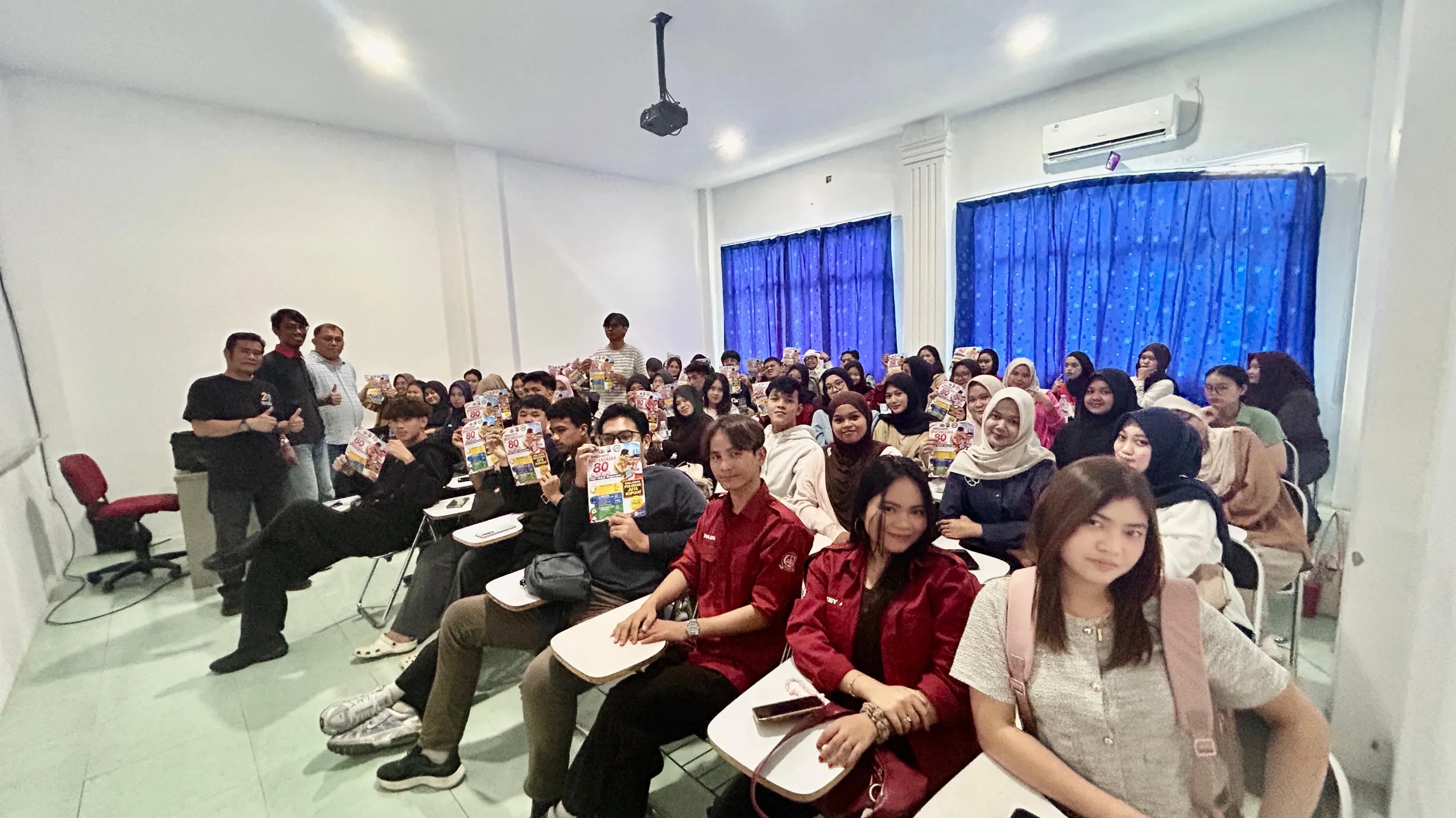 IJTI Kepri Sosialisasi Lomba Vlog dan Karya Tulis Jurnalistik ke Mahasiswa Uniba, Ini Ketentuannya