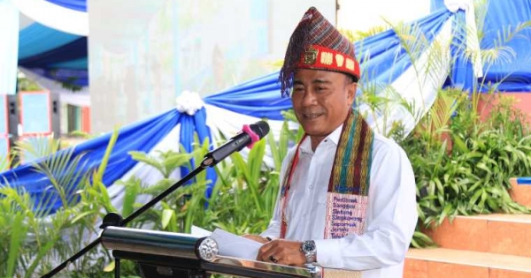 Resmikan HKBP Distrik XXXIII Kalbar, Wagub Krisantus: Warga Batak Harus Jadi ‘Batak Kalimantan Barat’ di Miniatur Indonesia