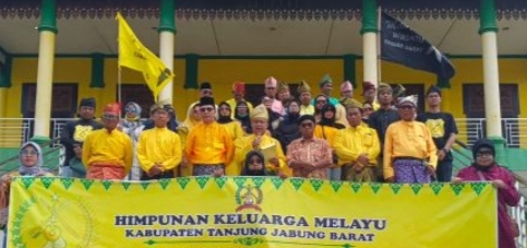 Pesona Seni Budaya Melayu Malam Ini Meriahkan HUT RI ke-81 dan Hari Jadi Tanjab Barat ke-61 di Alun-Alun Kuala Tungkal