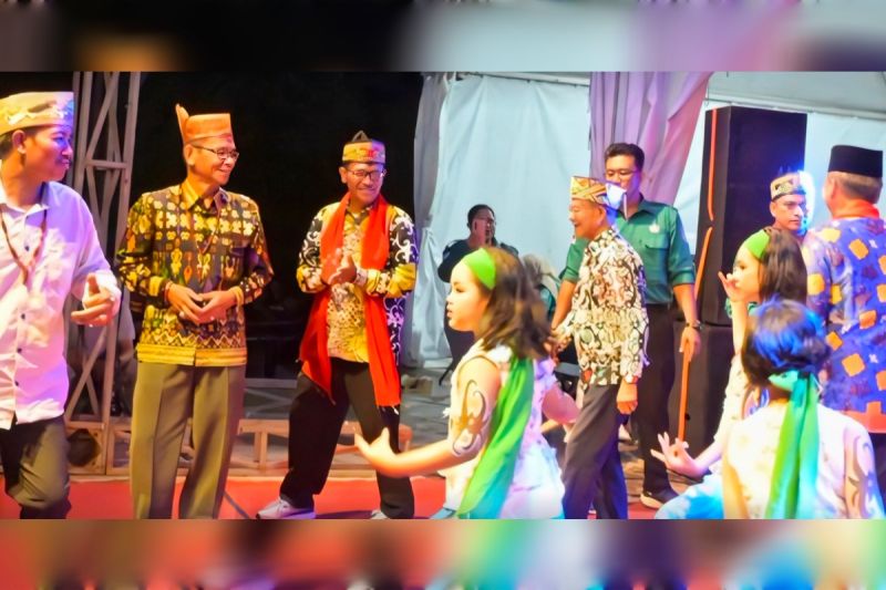 Bazar UMKM HUT ke-21 Kecamatan Menthobi Raya Lamandau Digelar Tanpa APBD, Bukti Gotong Royong Warga