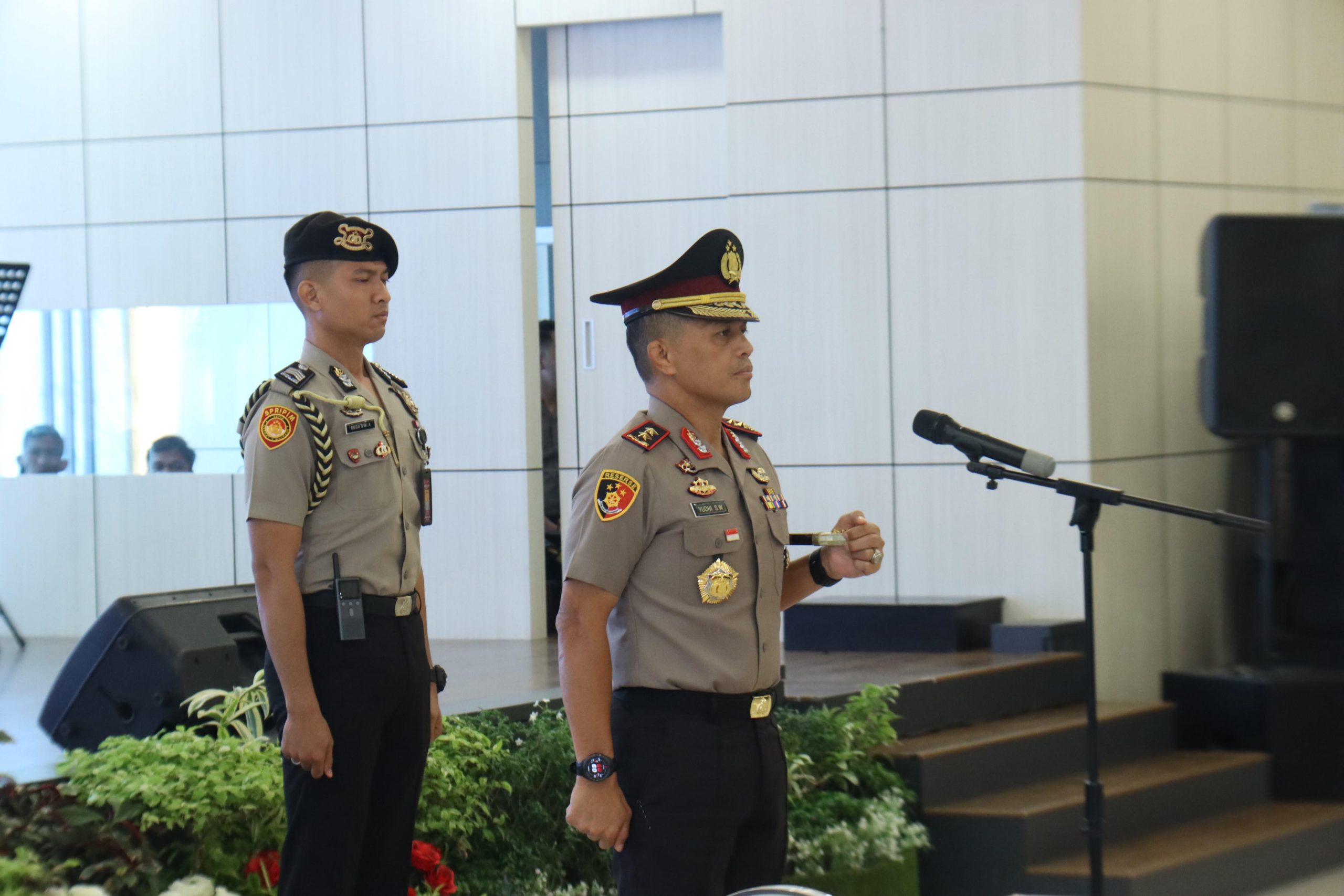 Kapolda Bengkulu Mutasi 12 Pejabat Utama dan Kapolres, Termasuk Dirreskrimum dan Dirlantas