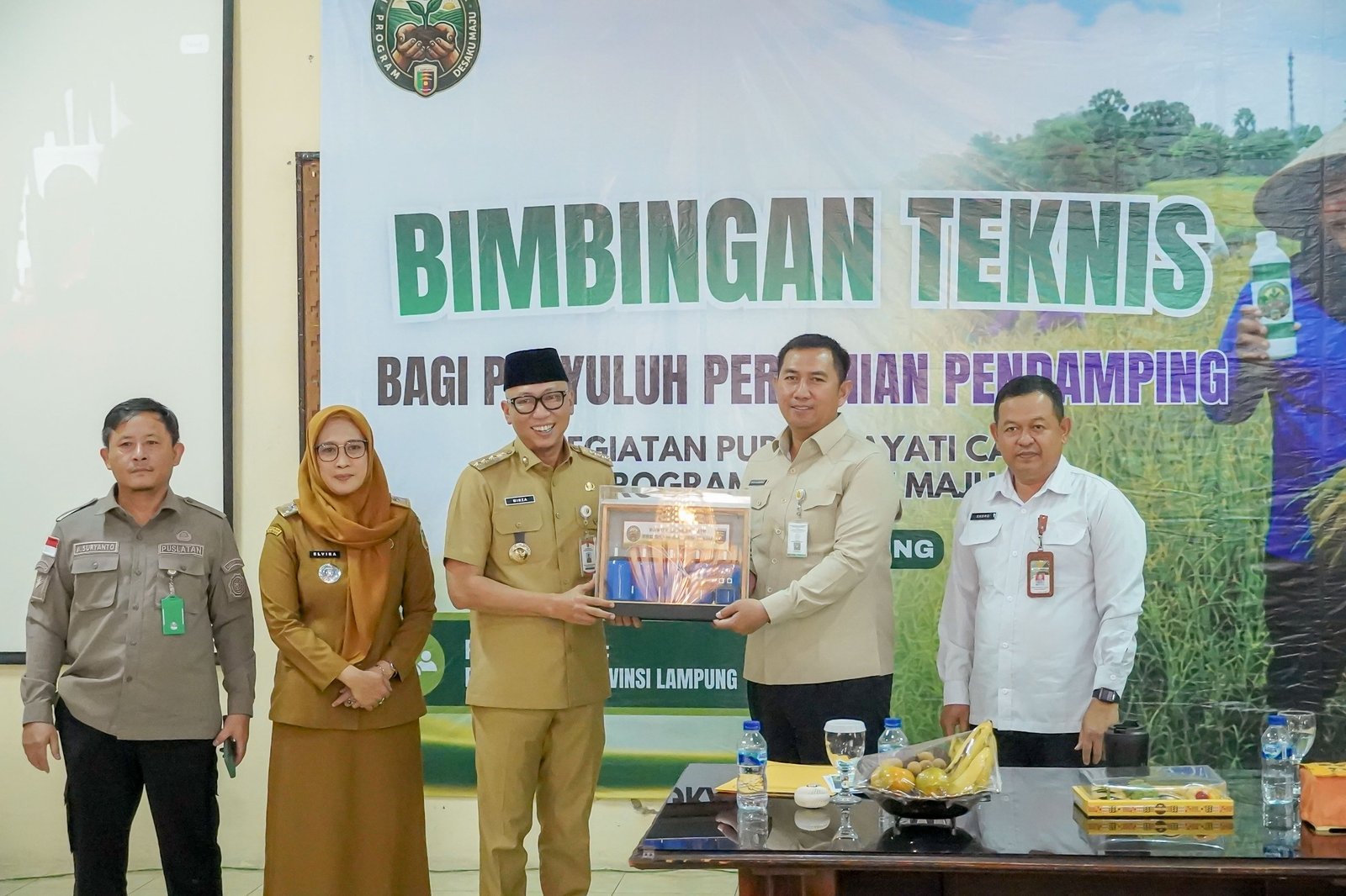 Gubernur Lampung Dorong Petani Gunakan Pupuk Hayati Cair, Targetkan Efisiensi Biaya dan Swasembada Pangan