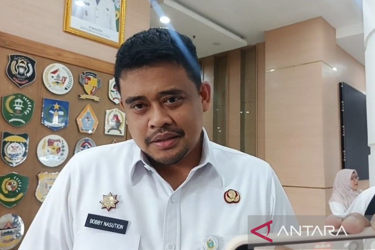 Gubernur Sumut Bobby Nasution Minta Pertamina Normalisasi Distribusi BBM dalam Dua Hari