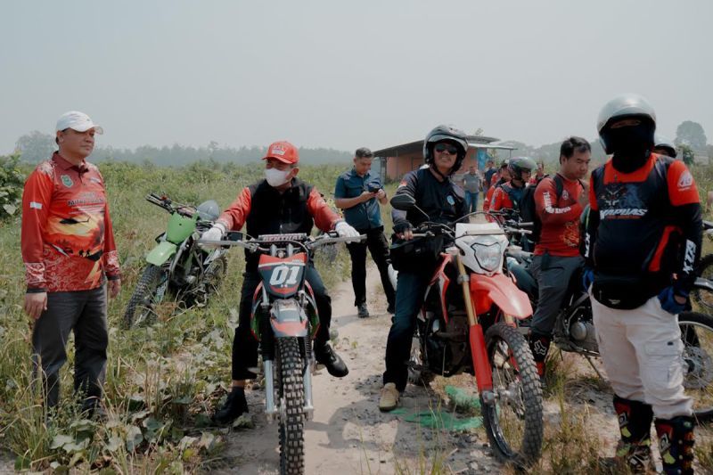 Bupati Kapuas Tinjau Infrastruktur Murung Keramat-Panamas, Minta Pembangunan Sesuai Kebutuhan Warga
