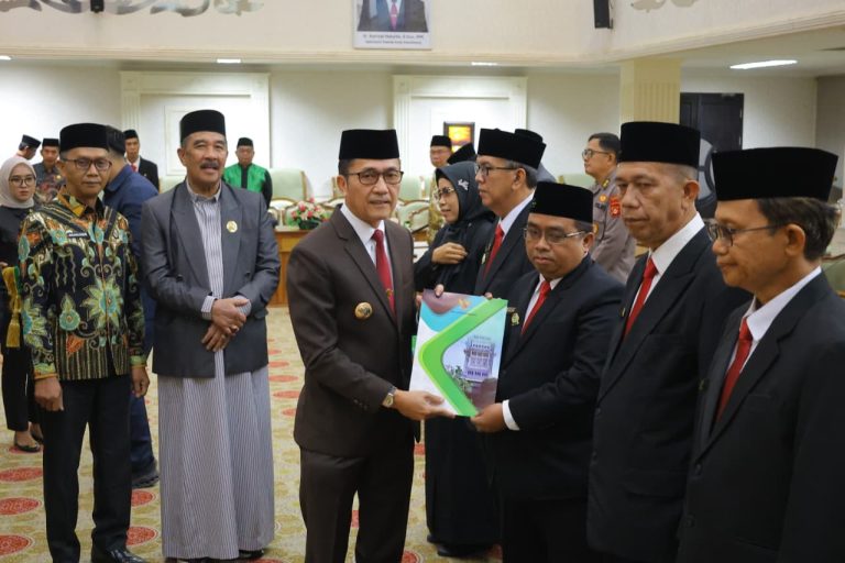 Baznas Palembang 2026–2031 Resmi Dilantik, Wali Kota Ratu Dewa Ingatkan Pengurus Kelola Dana Zakat dengan Integritas