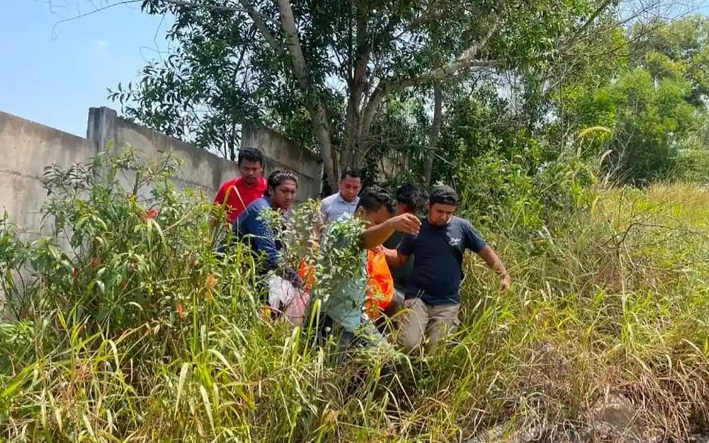 Pria 26 Tahun Ditemukan Tewas Tergantung di Lahan Kosong Belakang Kampus Putera Batam, Polisi Periksa Saksi
