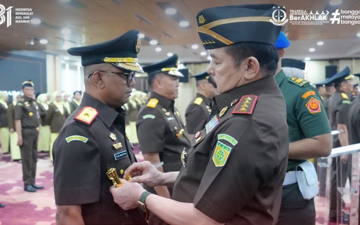 Gubernur Aceh Mualem Sambut Kajati Baru Teuku Rahmadsyah, Ajak Perkuat Sinergi Penegakan Hukum