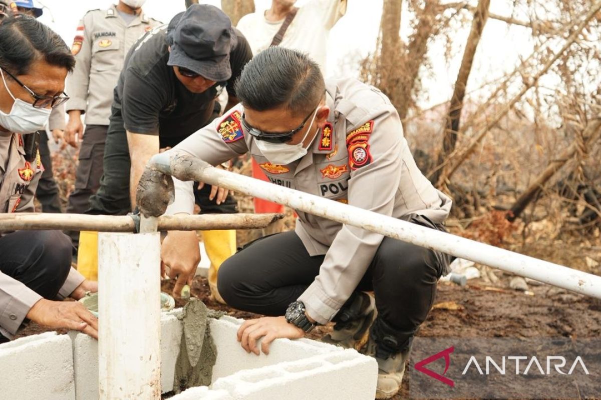 Sumur Bor Polres Bengkayang di Dusun Melapis Penuhi Air 1.165 Warga Pesisir, Sekaligus Antisipasi Karhutla