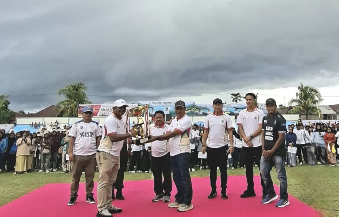 Bupati Ubaid Resmi Buka Perayaan HUT Ke-23 Halmahera Timur, Tema Harmoni untuk Pembangunan Berkelanjutan