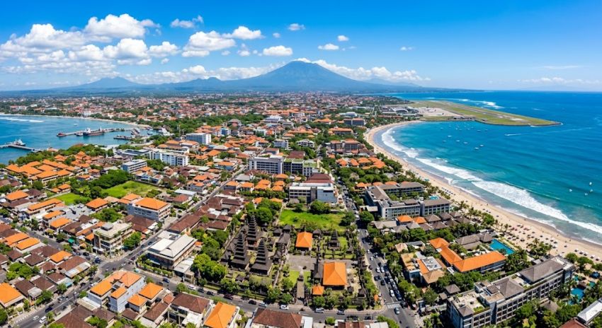 Cuaca Bali Hari Ini: Cerah Mendominasi 8 Kabupaten/Kota, Bangli Waspada Hujan Ringan dengan Suhu 18 Derajat