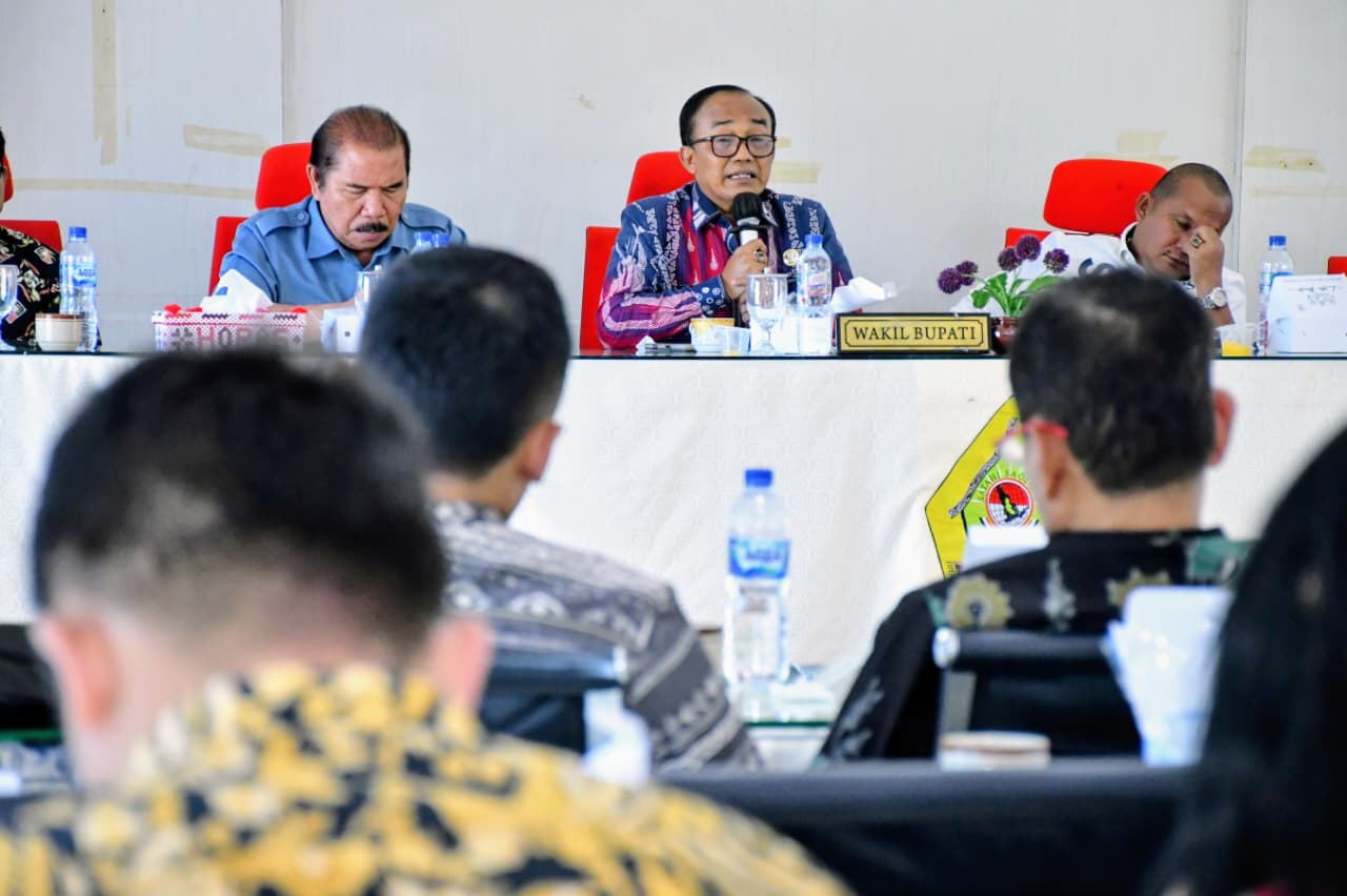 Wabup Samosir Dorong Sinergi dengan DPRD Sumut Percepat Pembangunan Infrastruktur dan Kesehatan