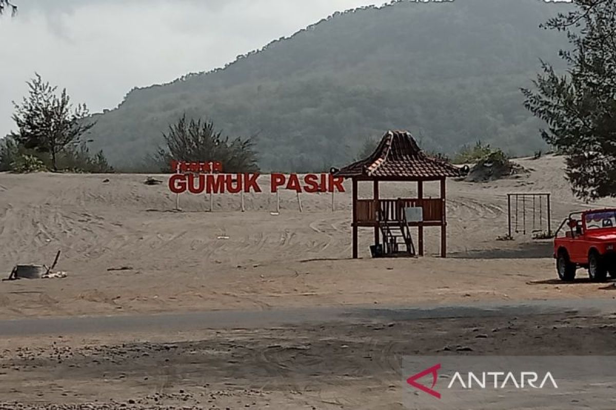 Demi Selamatkan Gumuk Pasir Parangtritis, Pemkab Bantul Arahkan Rute Jip Wisata Keluar Zona Inti 141 Hektare