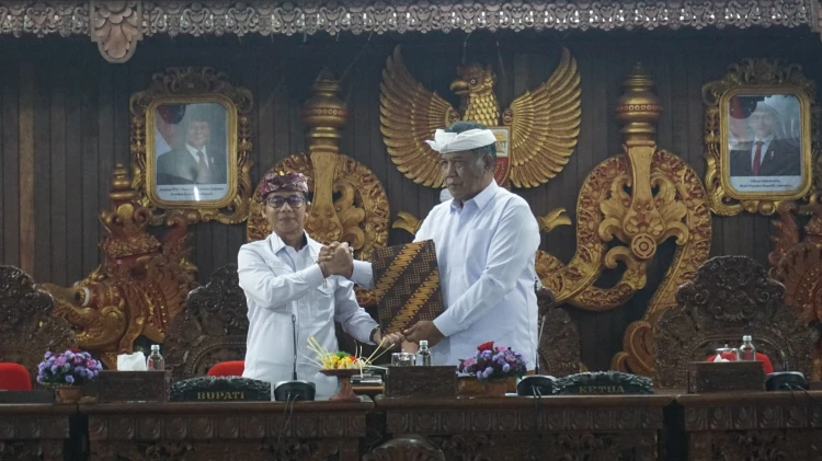 Bupati Klungkung Instruksikan OPD Tindaklanjuti Temuan BPK 2025, Targetkan Tak Terulang di Tahun Depan