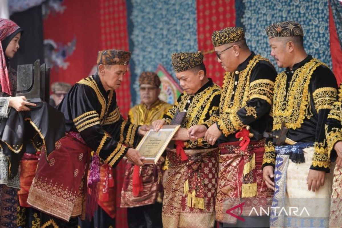 Tradisi Kenduri Sko Kembali Digelar di Sungai Penuh Setelah 19 Tahun, Gubernur Jambi: Adat Bukan Sekadar Tradisi