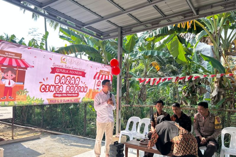 Yayasan Muslih Center Kaltara Gelar Bazar Cinta Rupiah di Sebatik Timur, 50 Stand Dikelola Siswa PAUD dan SD Islam Al-Hiro