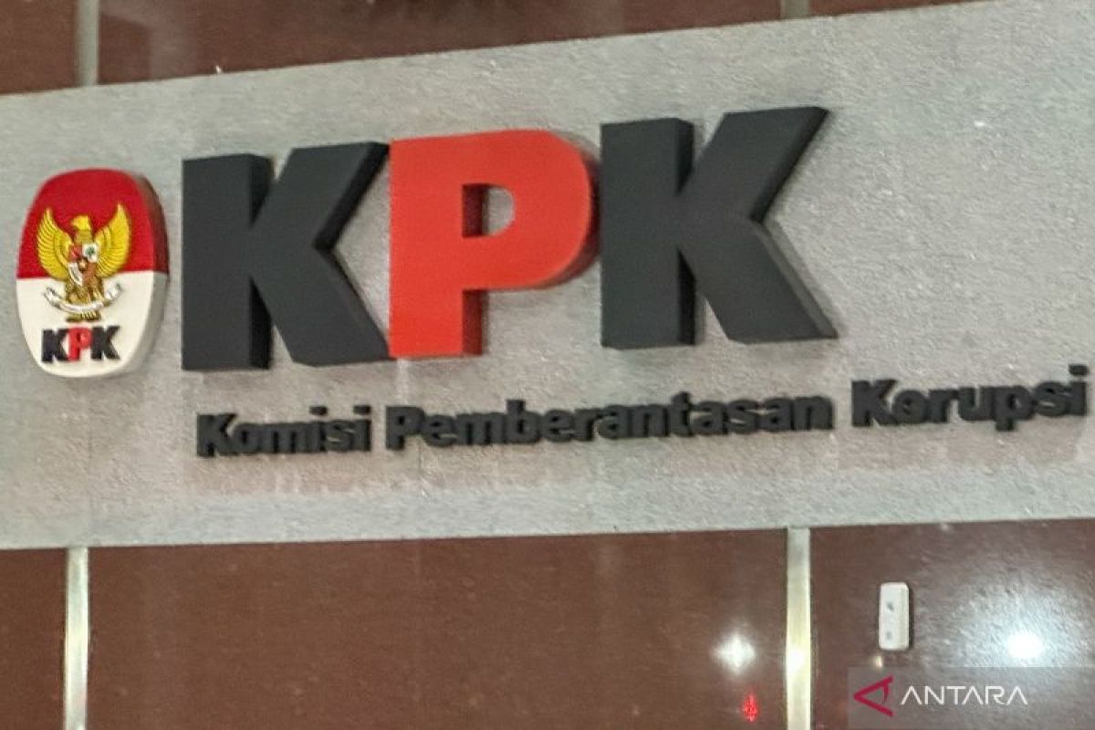 KPK Duga Anggota DPRD Kota Bengkulu Vinna Ledy Terima Mobil, Apartemen, dan Rumah dari Swasta EBS