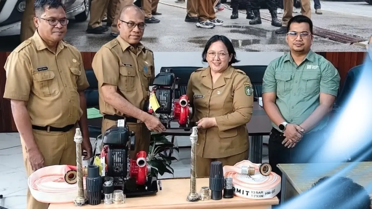 DLHK Kalbar Serahkan 20 Unit Mesin Pemadam Api ke Enam KPH, Lengkap dengan Pelatihan Operator