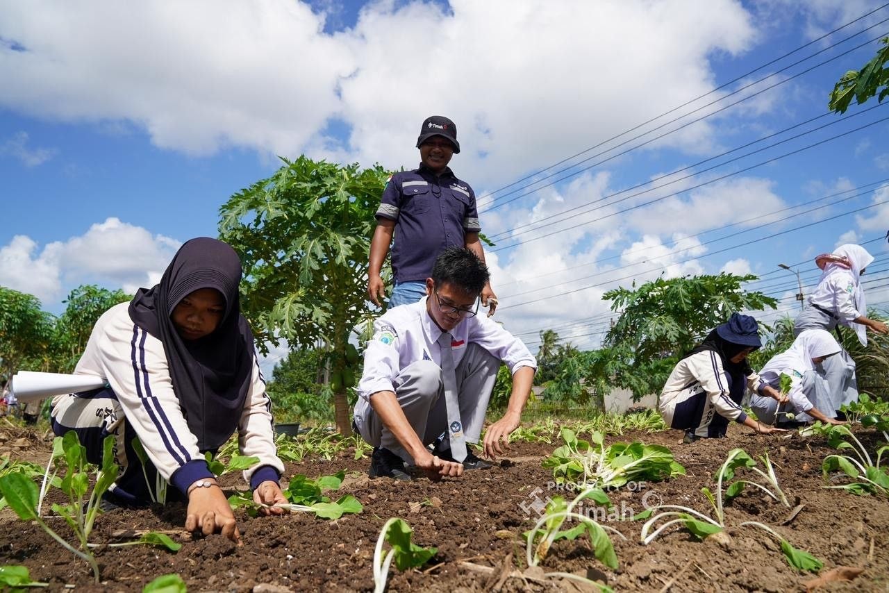 Belajar Reklamasi Tambang Timah lewat Treasure Hunt, PT TIMAH Ajak Pelajar SMAN 1 Pemali dan Merawang ke Kebun Agro Bangka Utara