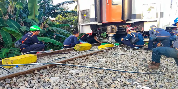Kecelakaan KA Putri Deli di Perlintasan Lubuk Pakam: 1.180 Penumpang Terdampak, 10 Bus Dikerahkan untuk Pengalihan