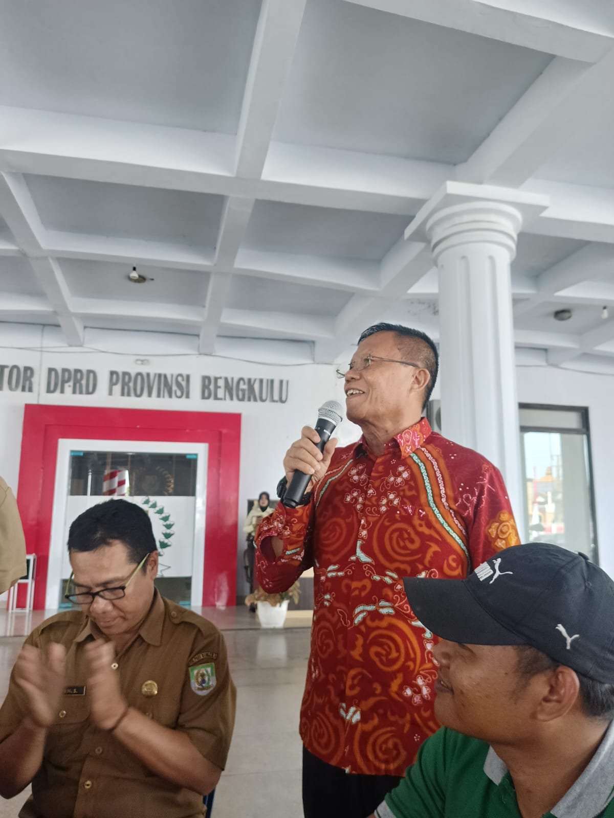 DPRD Provinsi Bengkulu Gelar Lomba Domino hingga Menyanyi Sambut HUT ke-81 RI, Ketua Dewan Ajak Warga dan Insan Pers Ikut Bertanding