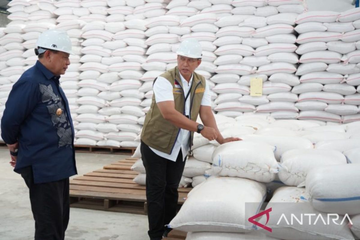 Gubernur Gorontalo Gusnar Ismail Minta Bulog Percepat Salurkan 12.000 Ton Beras Bantuan Pangan Presiden, 16 Kecamatan Jadi Lokasi Distribusi