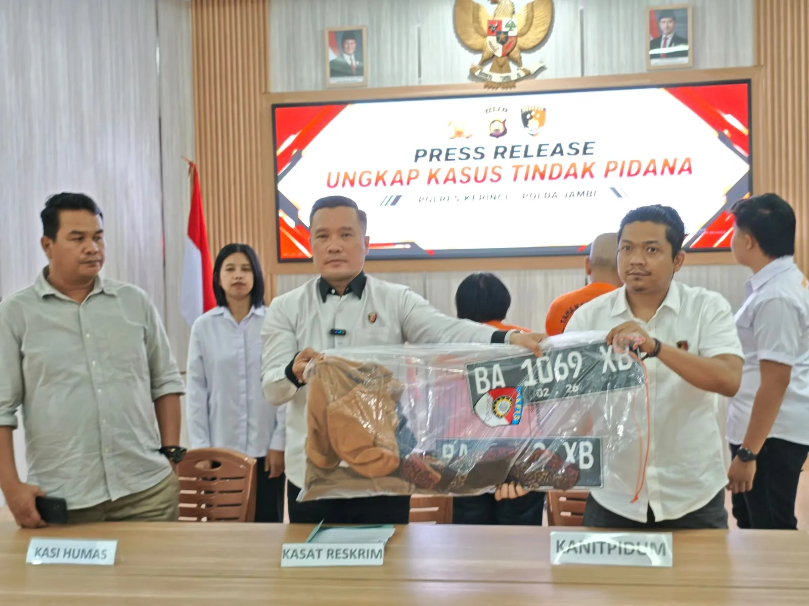 Polres Kerinci Bekuk Empat Pelaku Curas Lintas Provinsi, Kabur ke Martapura Usai Rampas Perhiasan Rp 75 Juta