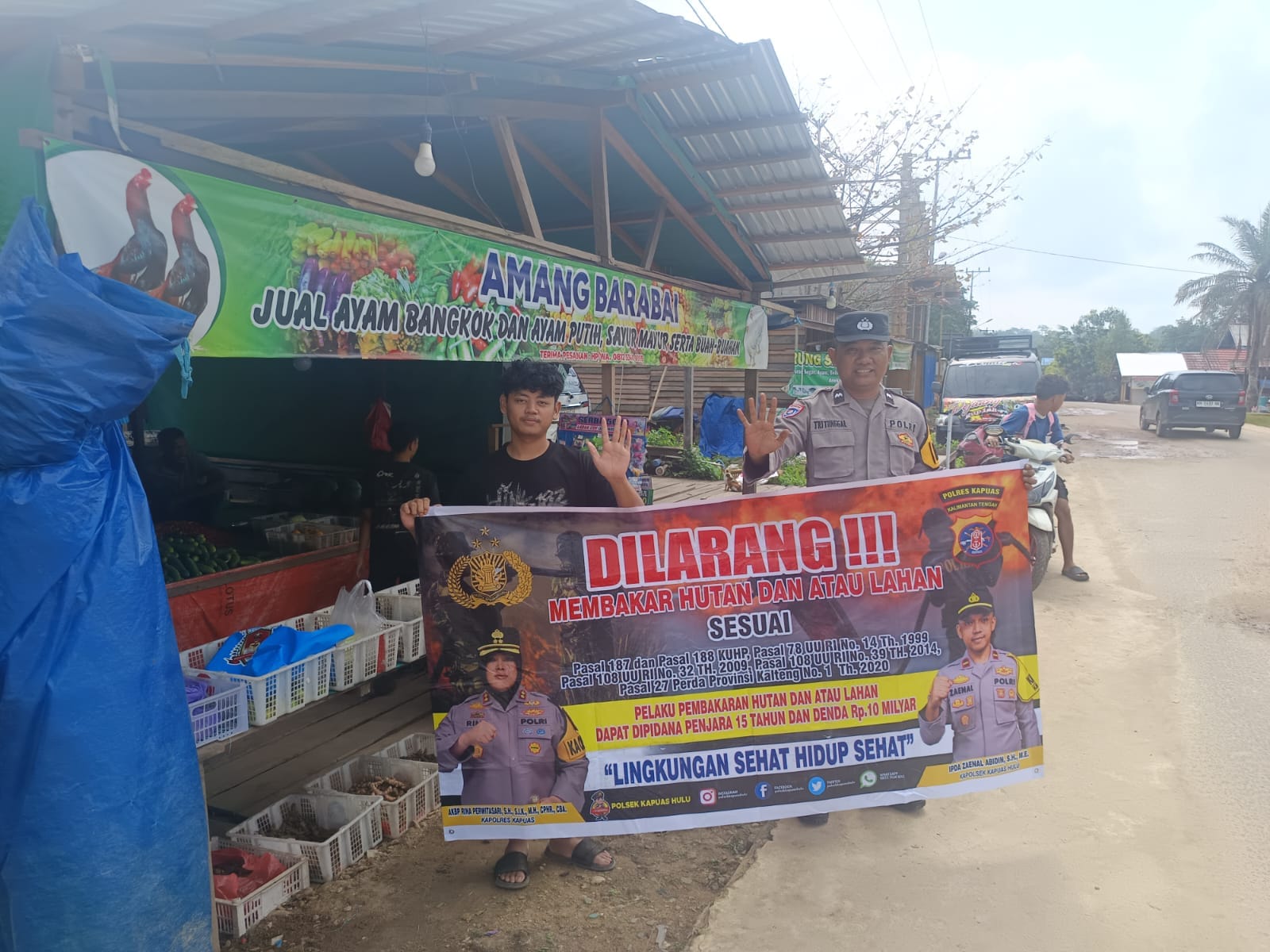 Polsek Kapuas Hulu Patroli ke Desa Sei Hanyo, Warga Diingatkan Sanksi 15 Tahun Penjara Jika Bakar Lahan
