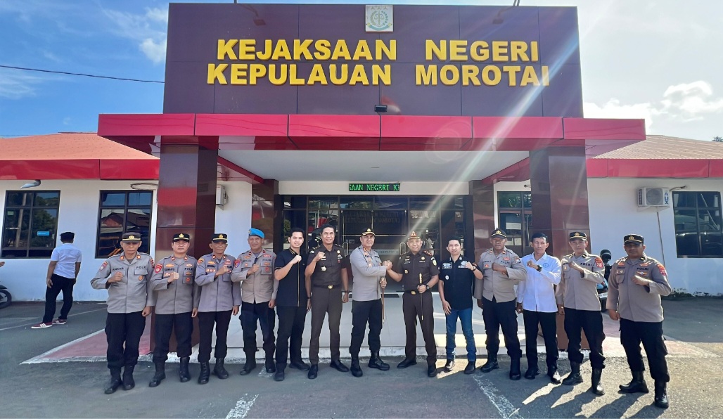 Kapolres Pulau Morotai dan Kejari Perkuat Sinergi Penegakan Hukum Lewat Silaturahmi, Ini Poin yang Dibahas