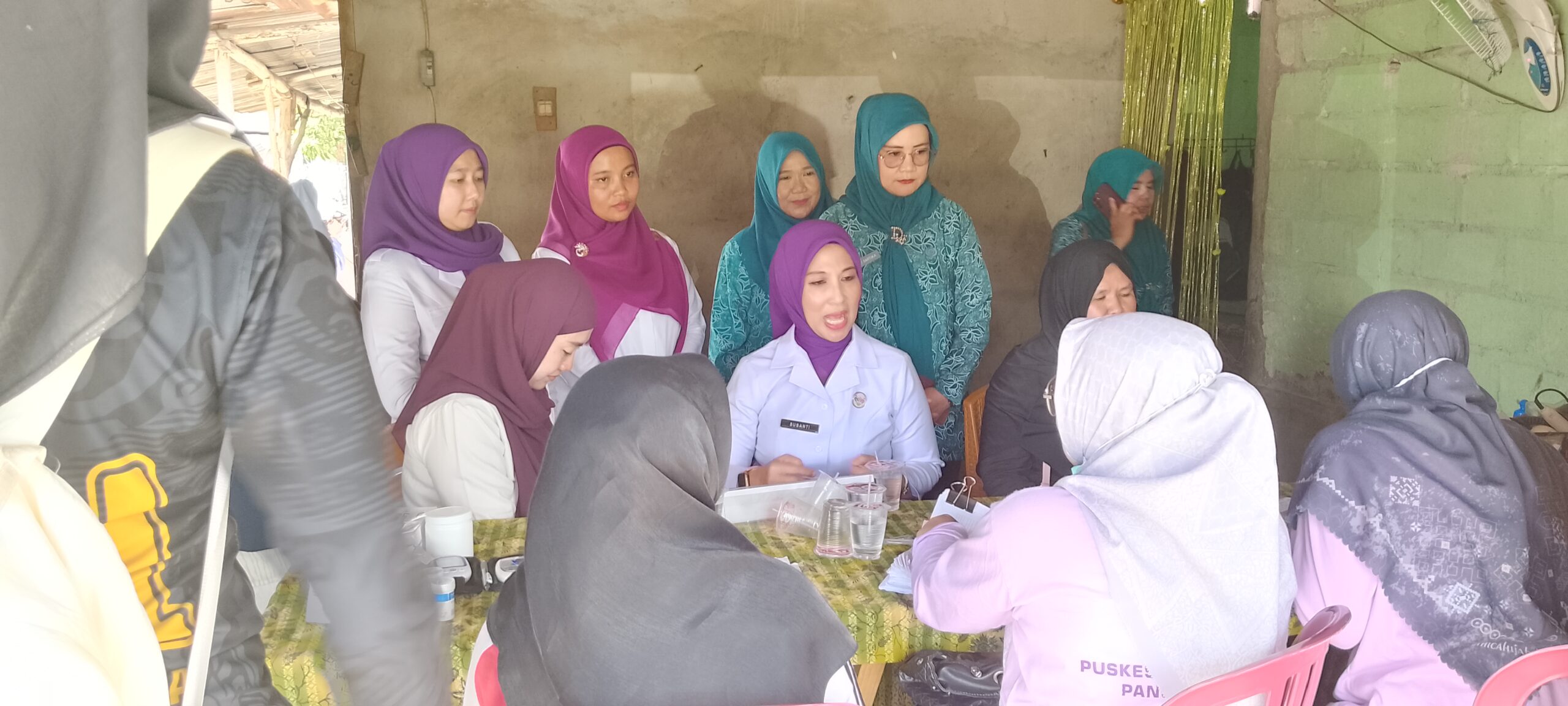 Ketua TP PKK Pangkalpinang Dorong Penambahan Kader Posyandu Mulya Jadi 9 Orang Usai Tinjau Langsung di Air Mawar